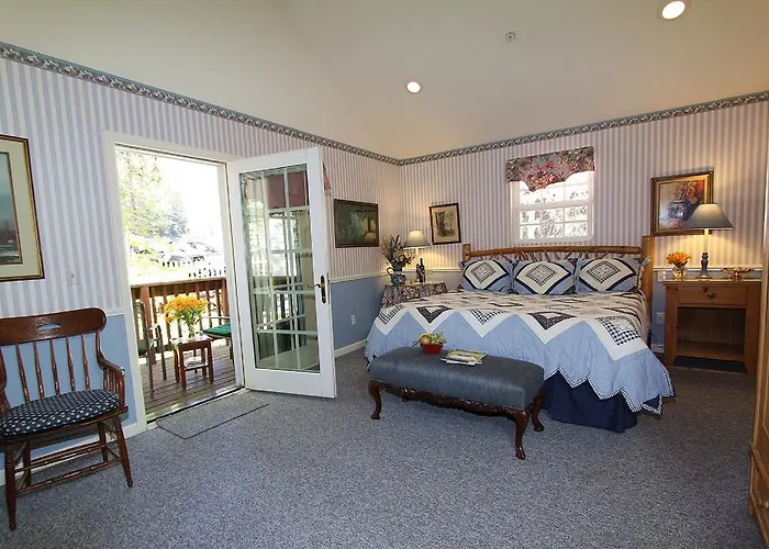 Mccaffrey House Bed And Breakfast Inn