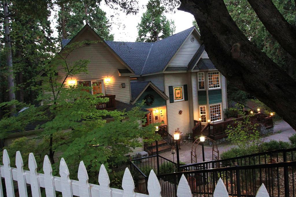 Mccaffrey House Acomodação com café da manhã 