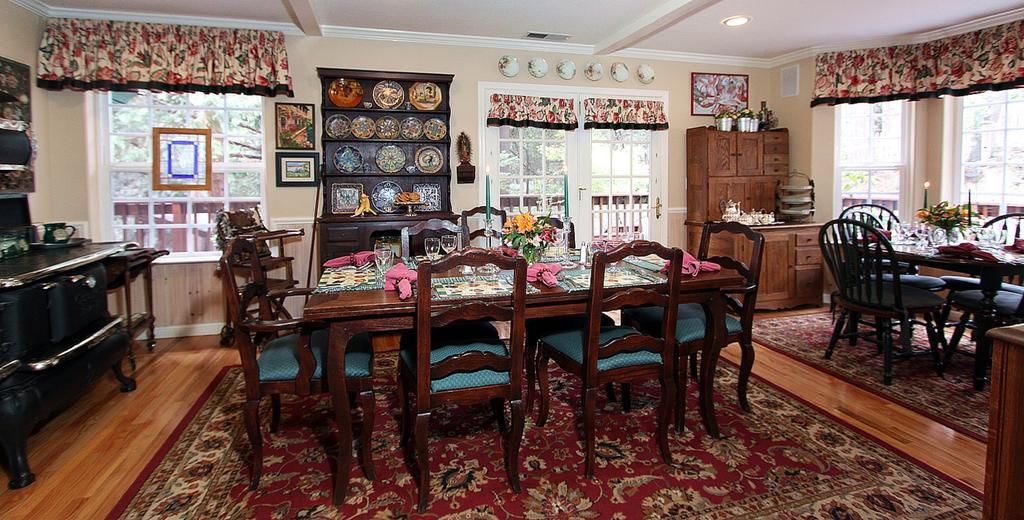Acomodação com café da manhã  Mccaffrey House Twain Harte