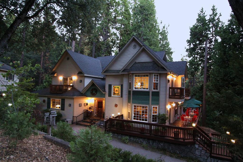 Mccaffrey House Acomodação com café da manhã  4*