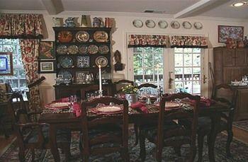 Acomodação com café da manhã  Mccaffrey House 4*